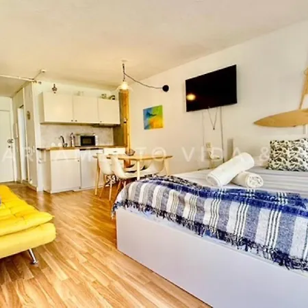 Vida & Mar At アパート *