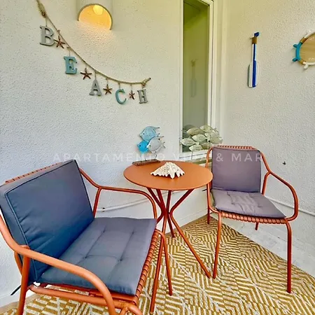 Vida & Mar At アパート